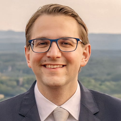 Ars Legendi, Dr. Florian Recker
